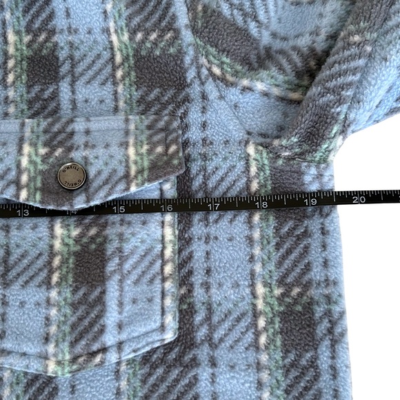 O'Neill Zuma Plaid Superfleece Shacket with Snap Front Closure - S - Blue, Grey - Picture 12 of 14